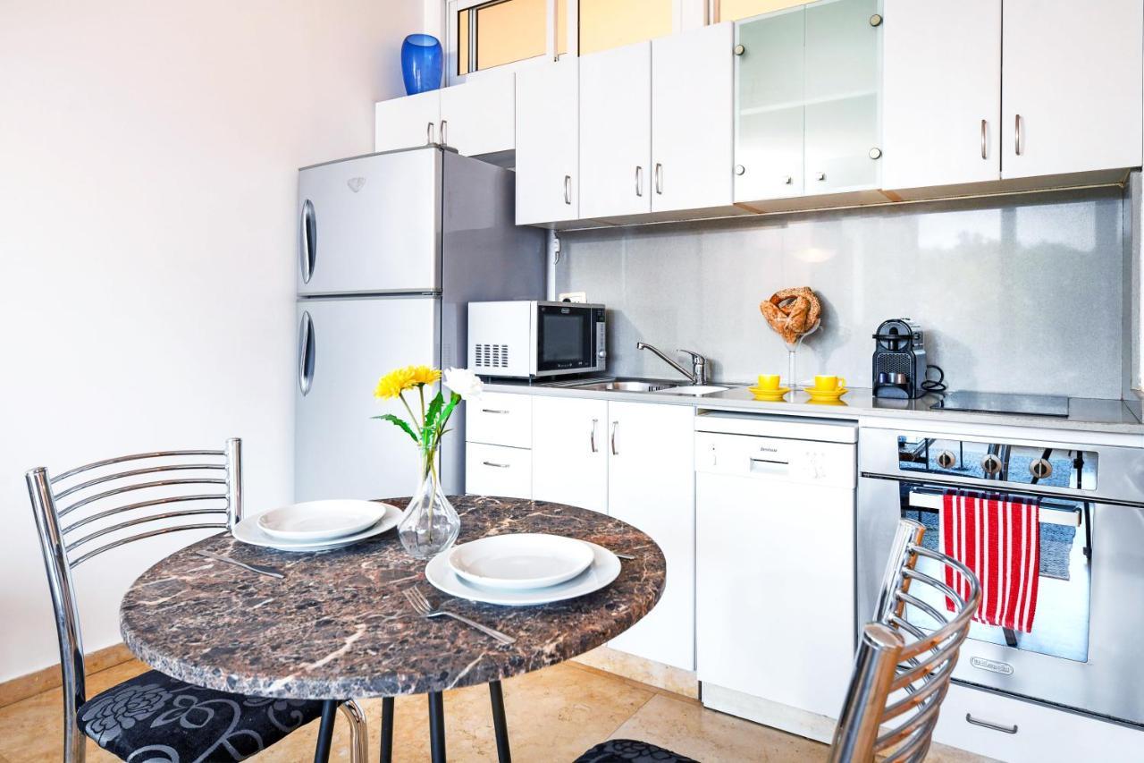Апартаменты Deluxe 2Br Apt W Pool In Historical Jaffa By Sea N' Rent Тель-Авив Экстерьер фото